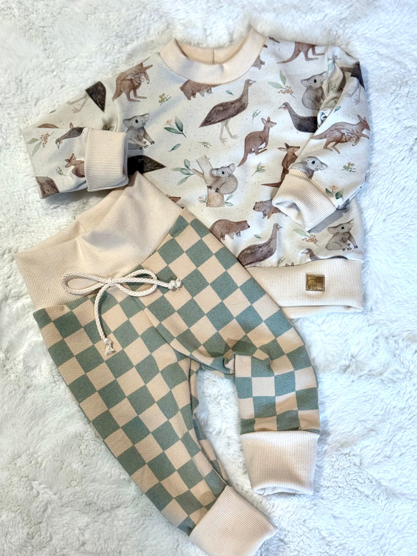 Down Under Lounge Set