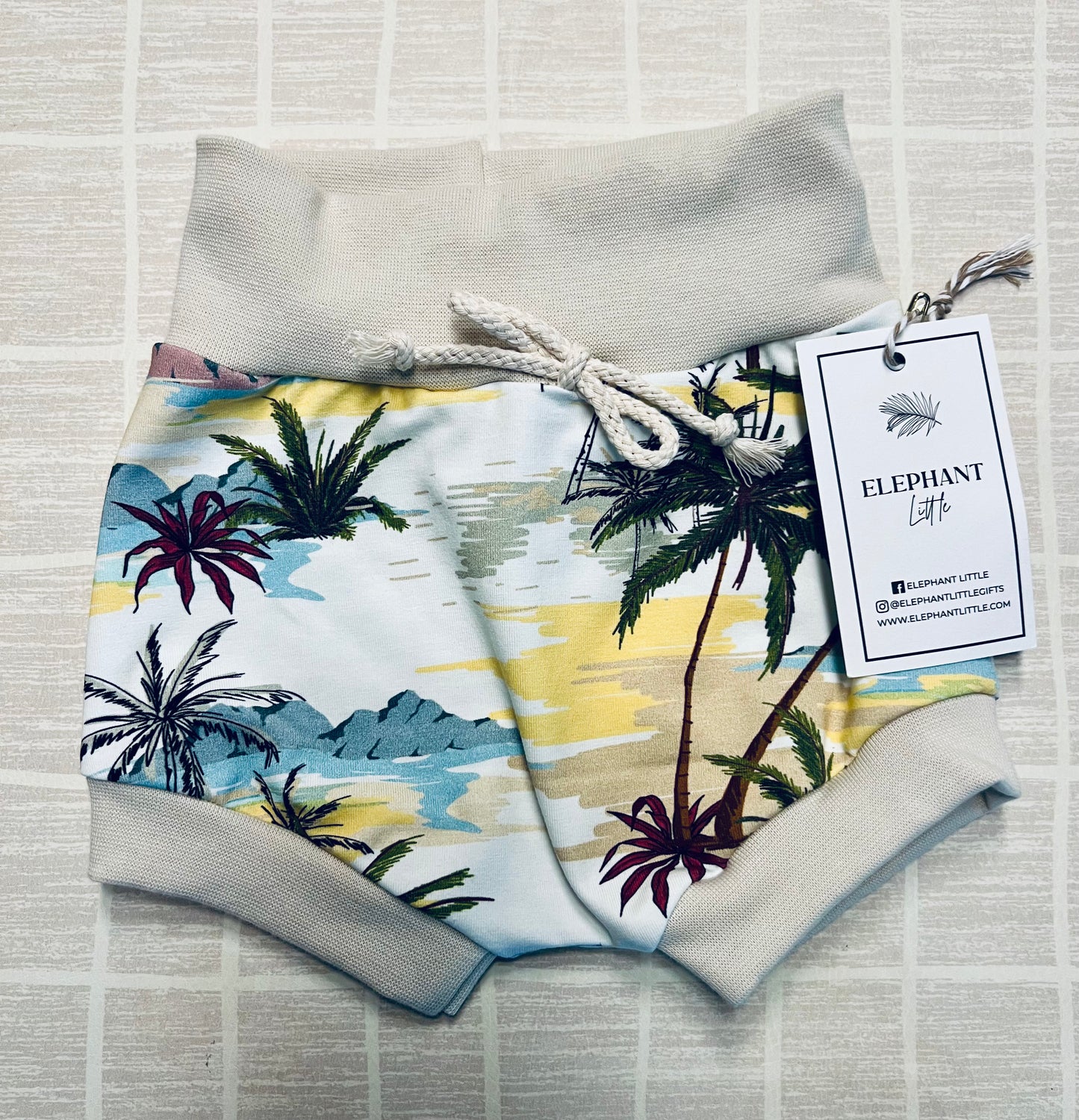 Beachy Palms Shorties