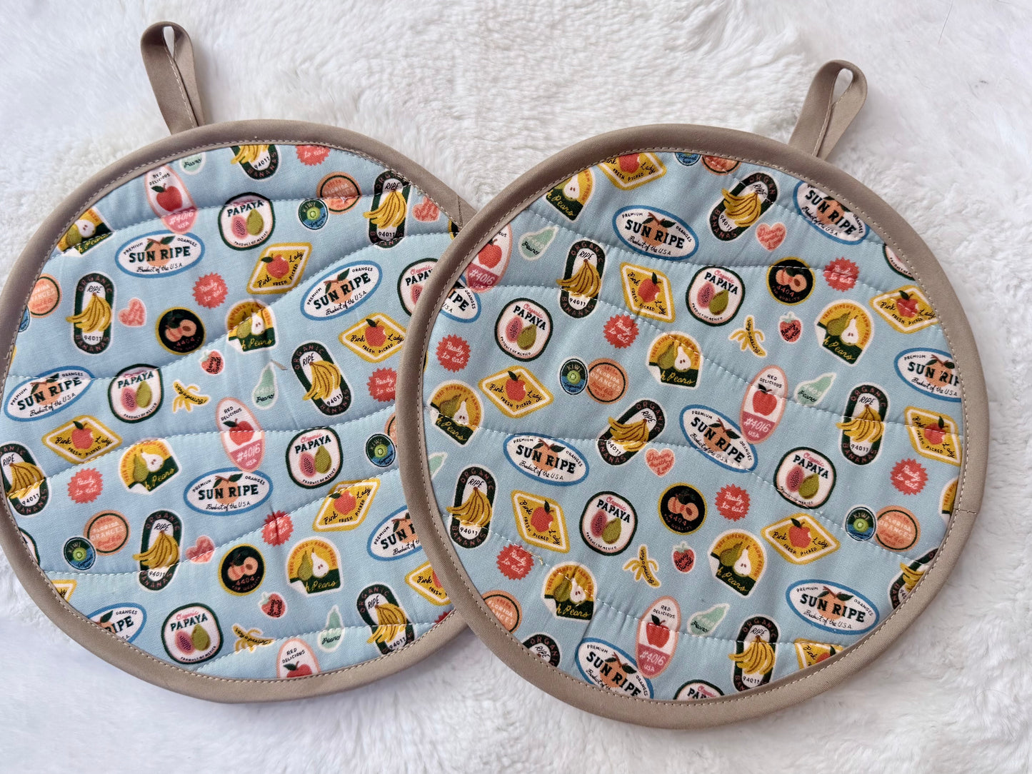 9” Round Hot Pads