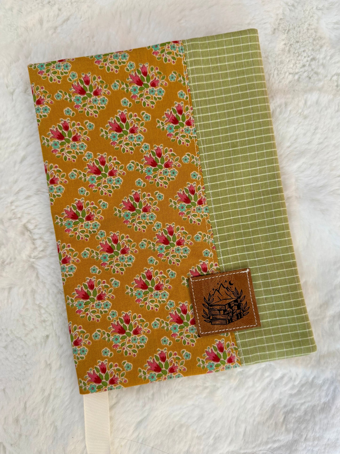 Adjustable 8” Fabric Book Cover